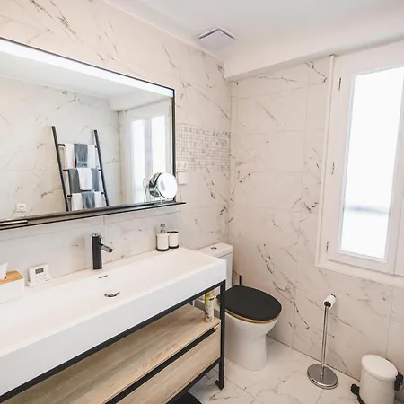 La Cathédrale à Portée De Main !