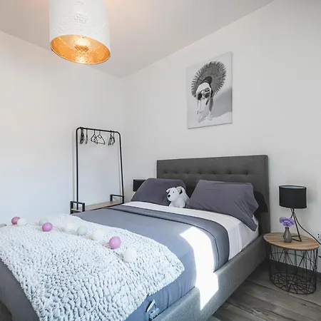 La Cathédrale à Portée De Main ! * Narbona